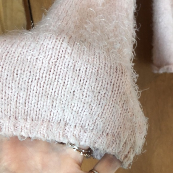 Joe Boxer pale pink fuzzy knit sweater - Picture 4 of 6